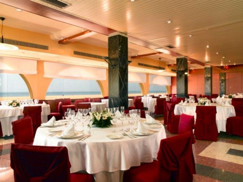 Hotel Playafels Castelldefels Restaurant foto